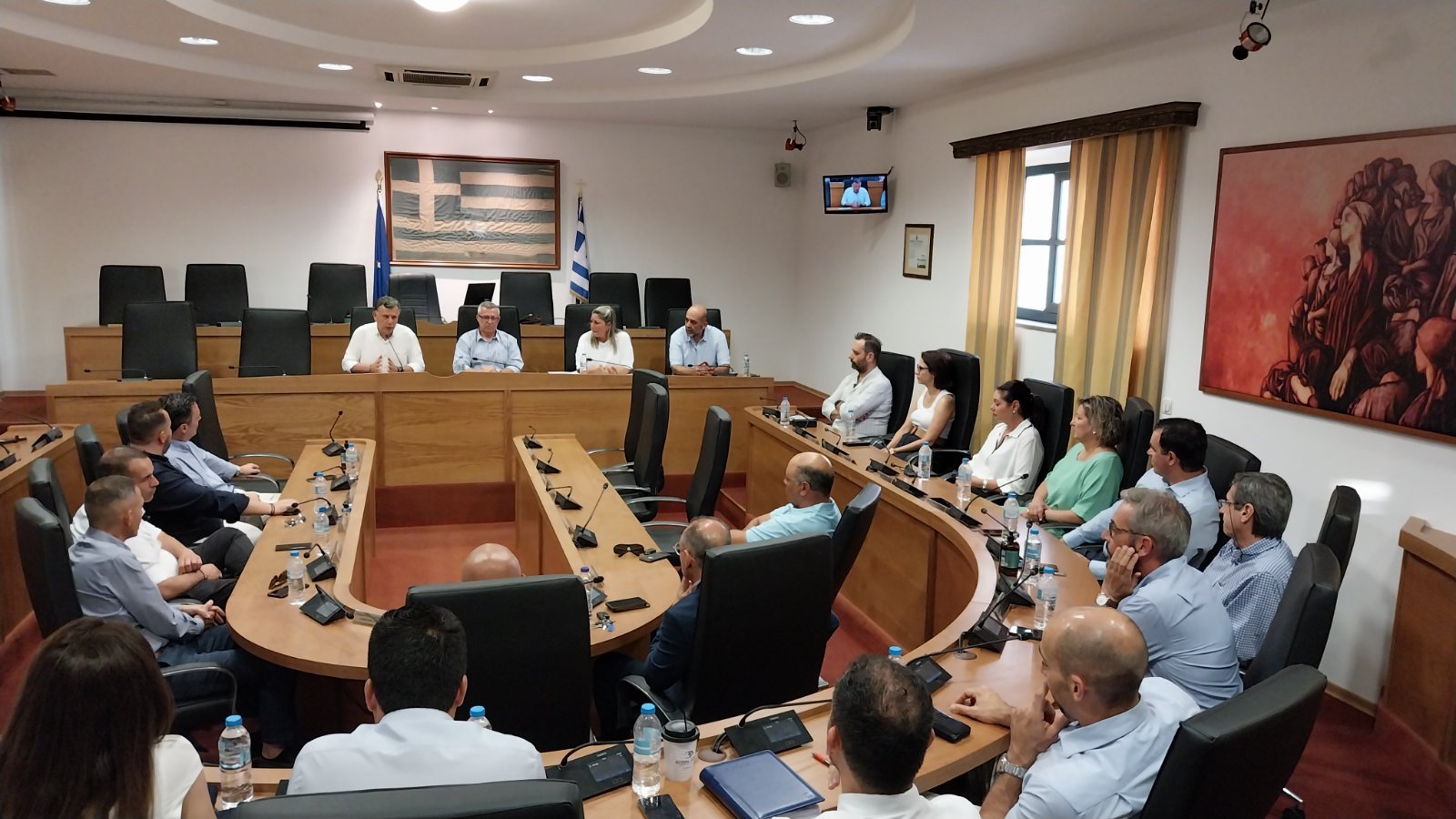 2024 6 26 Δήμαρχος_συνάντηση με Διευθυντές ξενοδοχείων (2).jpg
