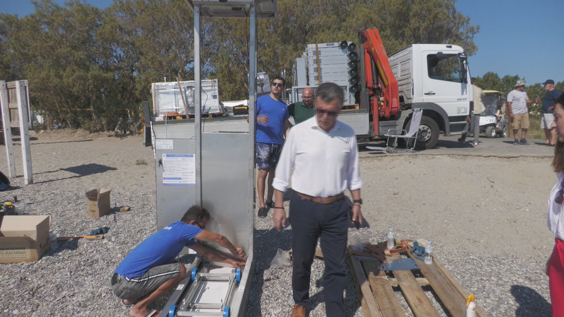 Κως_ΑμεΑ_τοποθέτηση μηχανισμού παραλίας 2022 7 18 (1).jpg