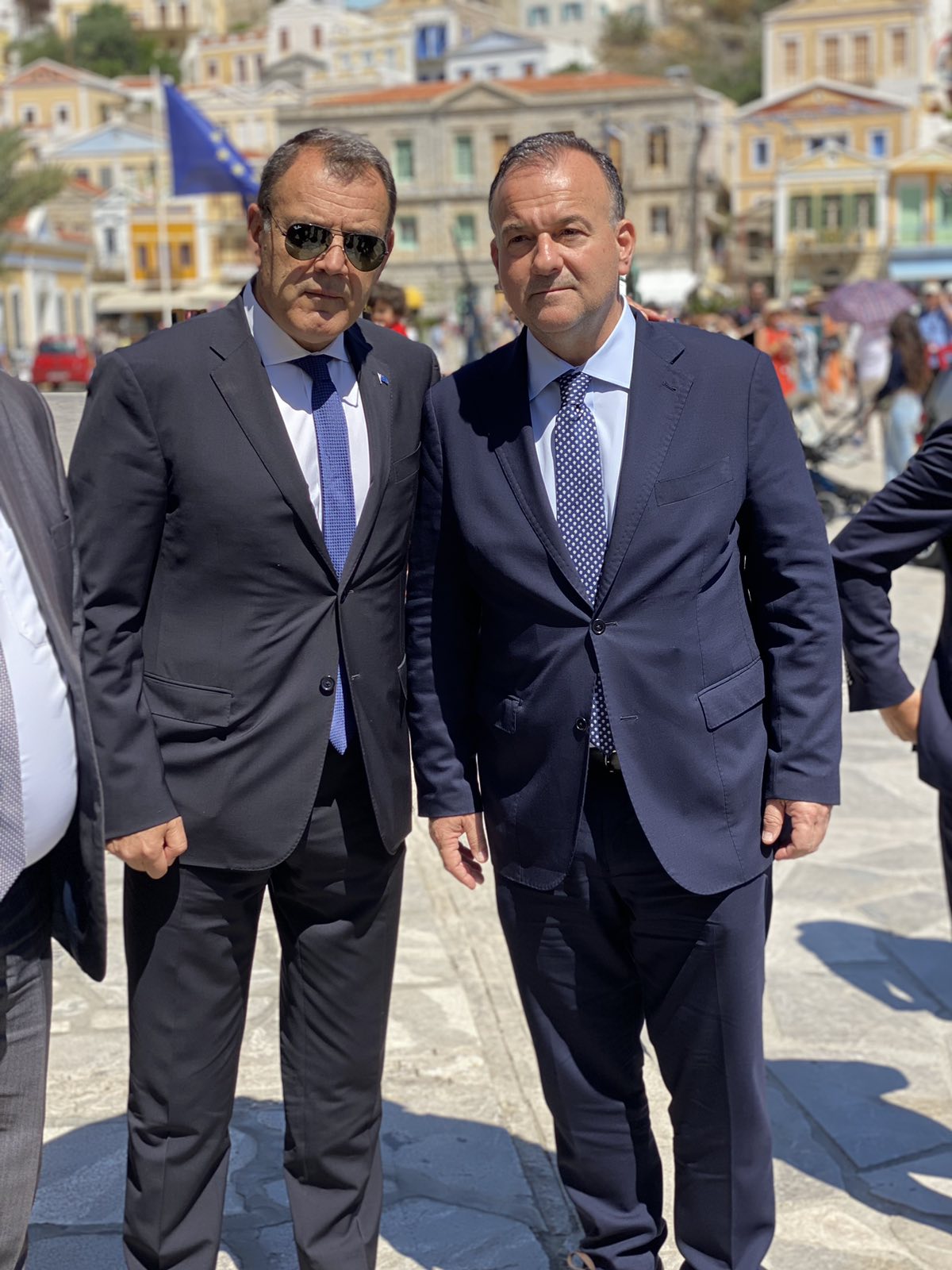 ΣΥΜΗ 85 22.jpg